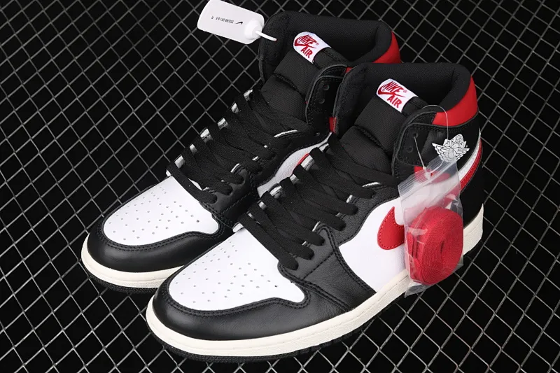 All categories Air Jordan Jordan series basketball shoes Air Jordan 1 High H version Air Jordan 1 Retro High OG "Gym red" AJ1 Joe 1 black and white red 555088-061